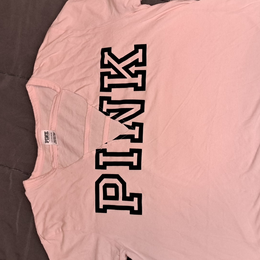 PINK tshirt
